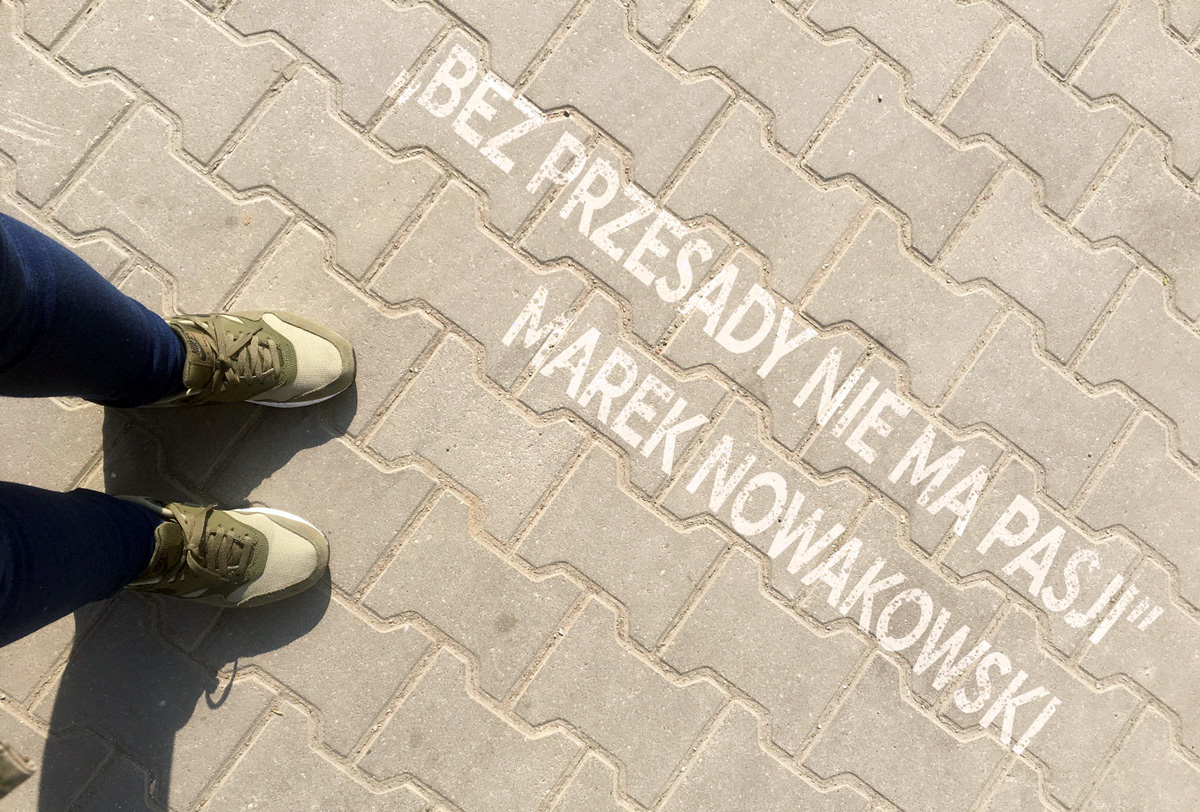 Książę Nocy wraca na warszawskie ulice – kampania „Licz się ze słowami”