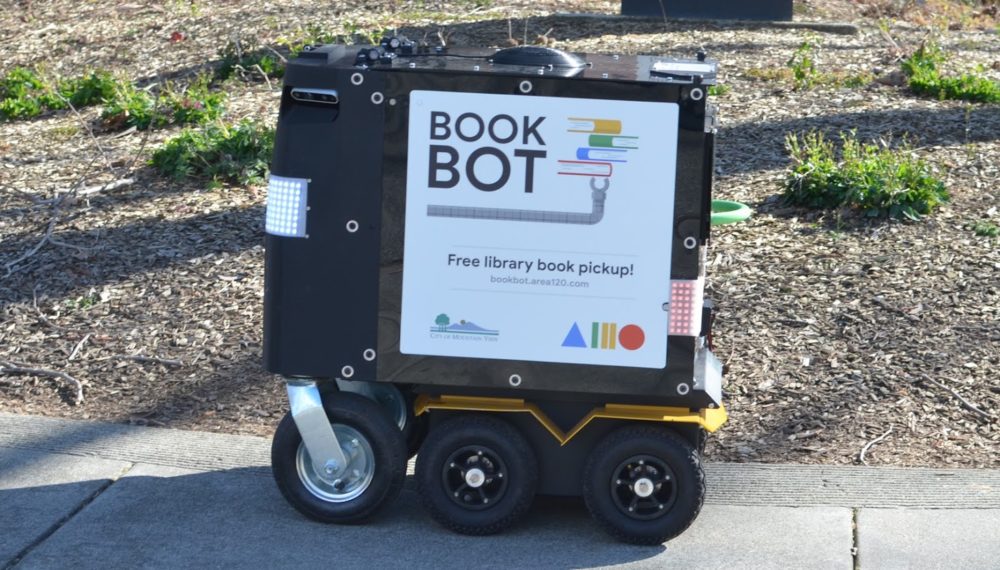 Book Bot – robot, który odbierze książki i zwróci je do biblioteki